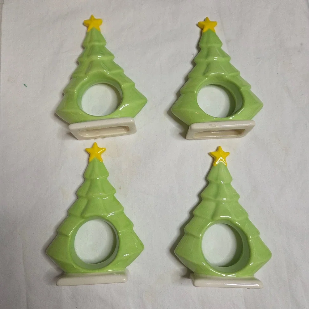 Set of 4 Ceramic Christmas Tree Napkin Rings Holders Light‎ Green Gold Star Top